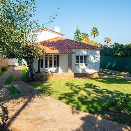4-Bedroom House In Cascais, Near Guincho Beach Extérieur photo