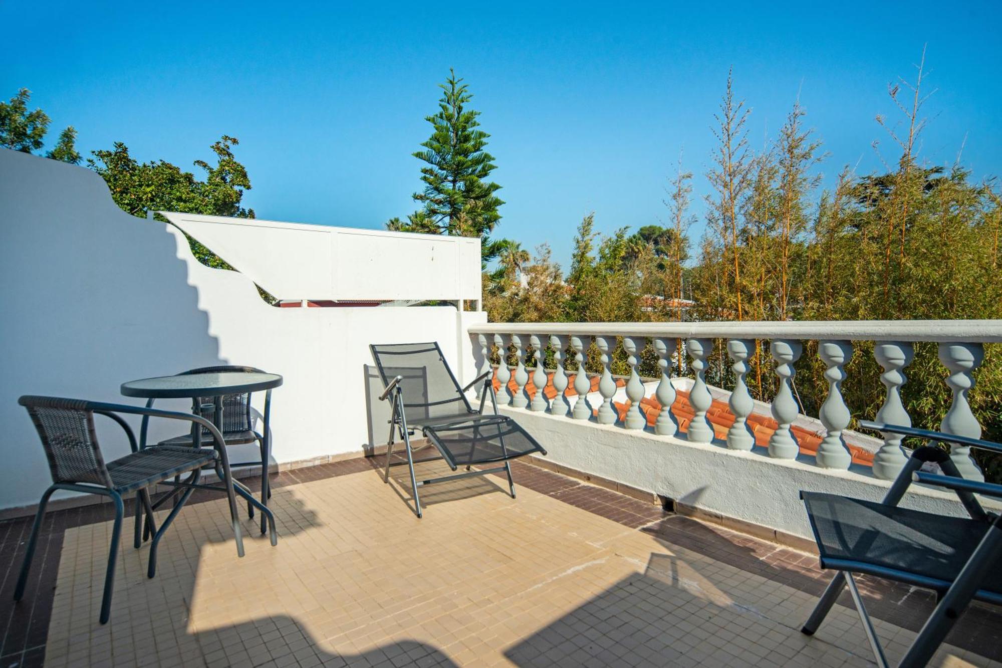 4-Bedroom House In Cascais, Near Guincho Beach Extérieur photo