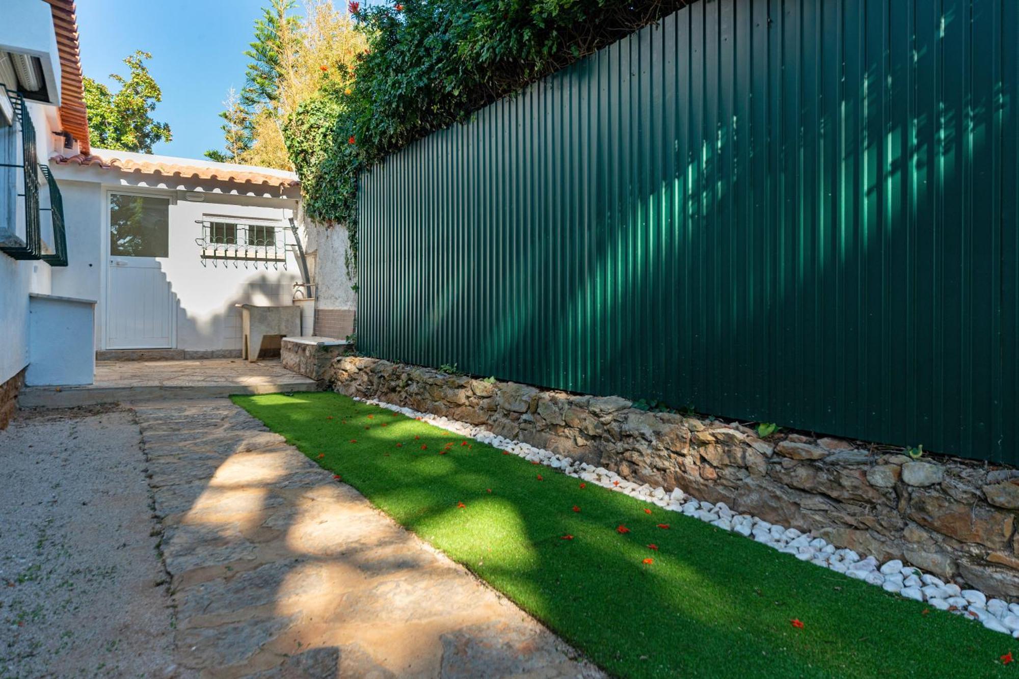 4-Bedroom House In Cascais, Near Guincho Beach Extérieur photo