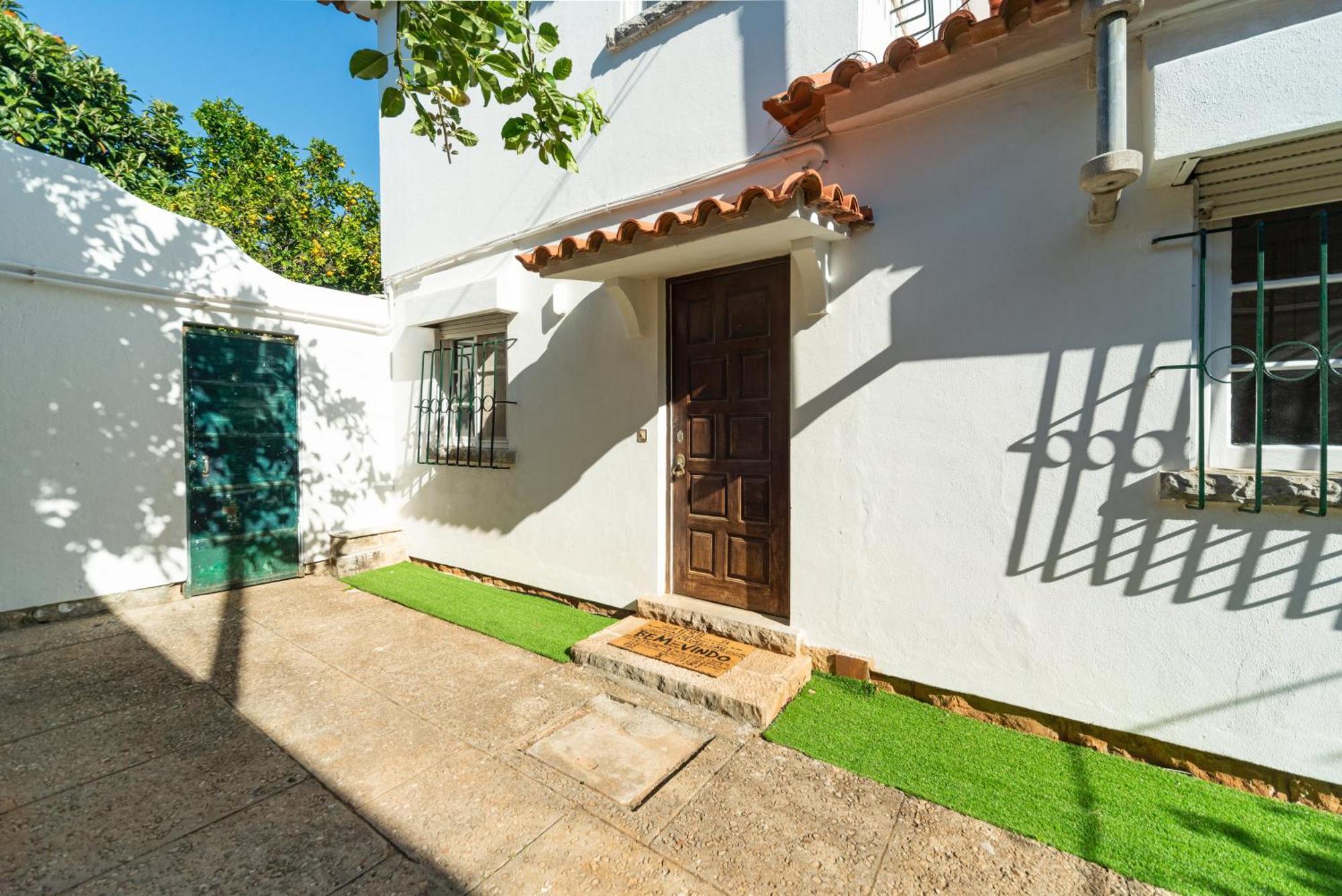 4-Bedroom House In Cascais, Near Guincho Beach Extérieur photo